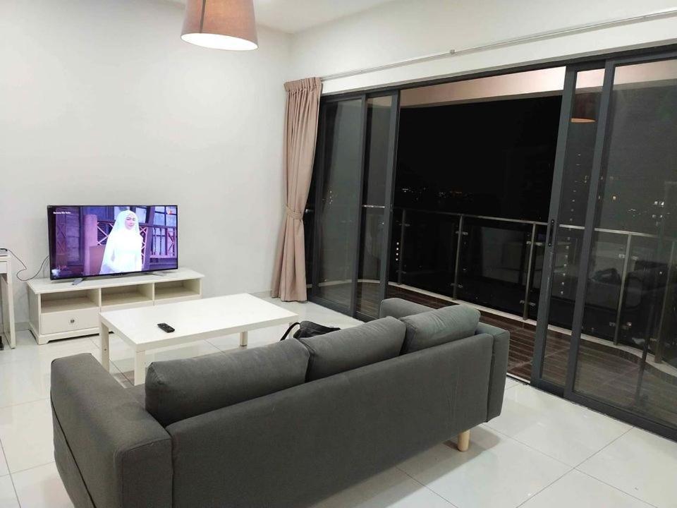 Rainbow Homestay Johor Bahru Exterior foto