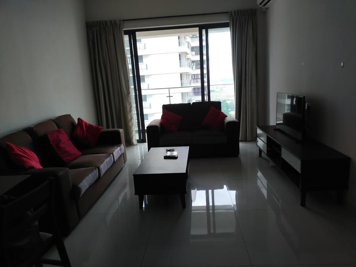 Rainbow Homestay Johor Bahru Exterior foto