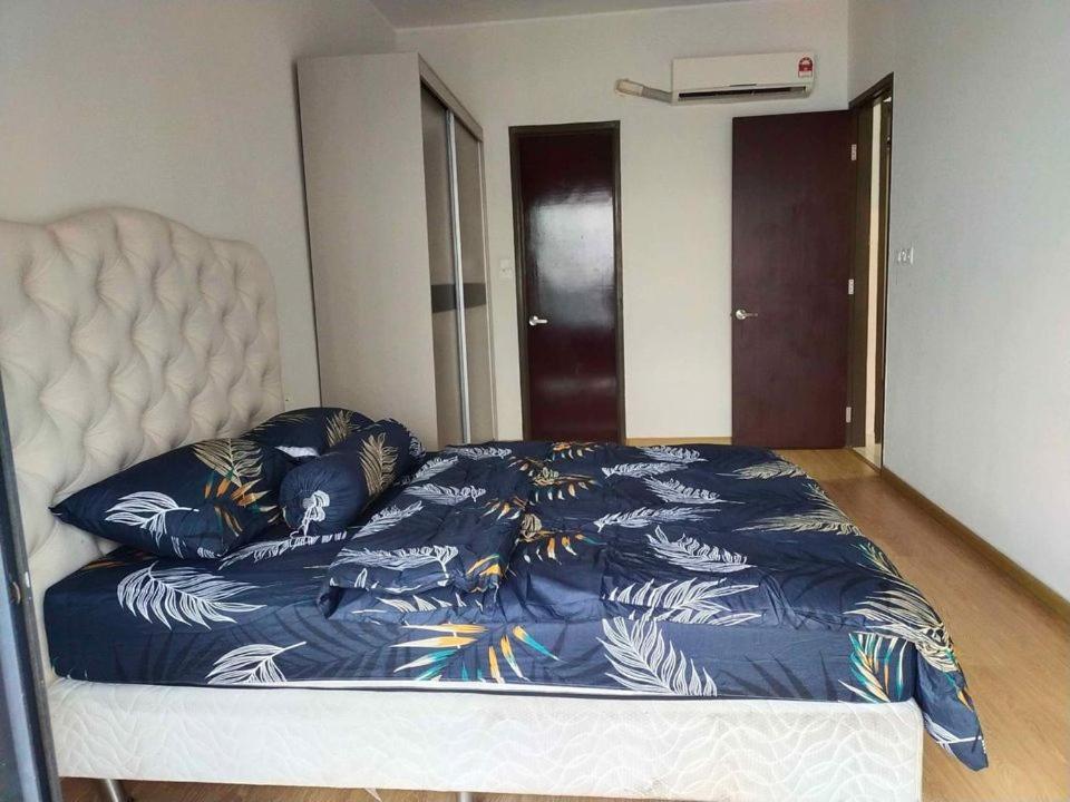 Rainbow Homestay Johor Bahru Exterior foto